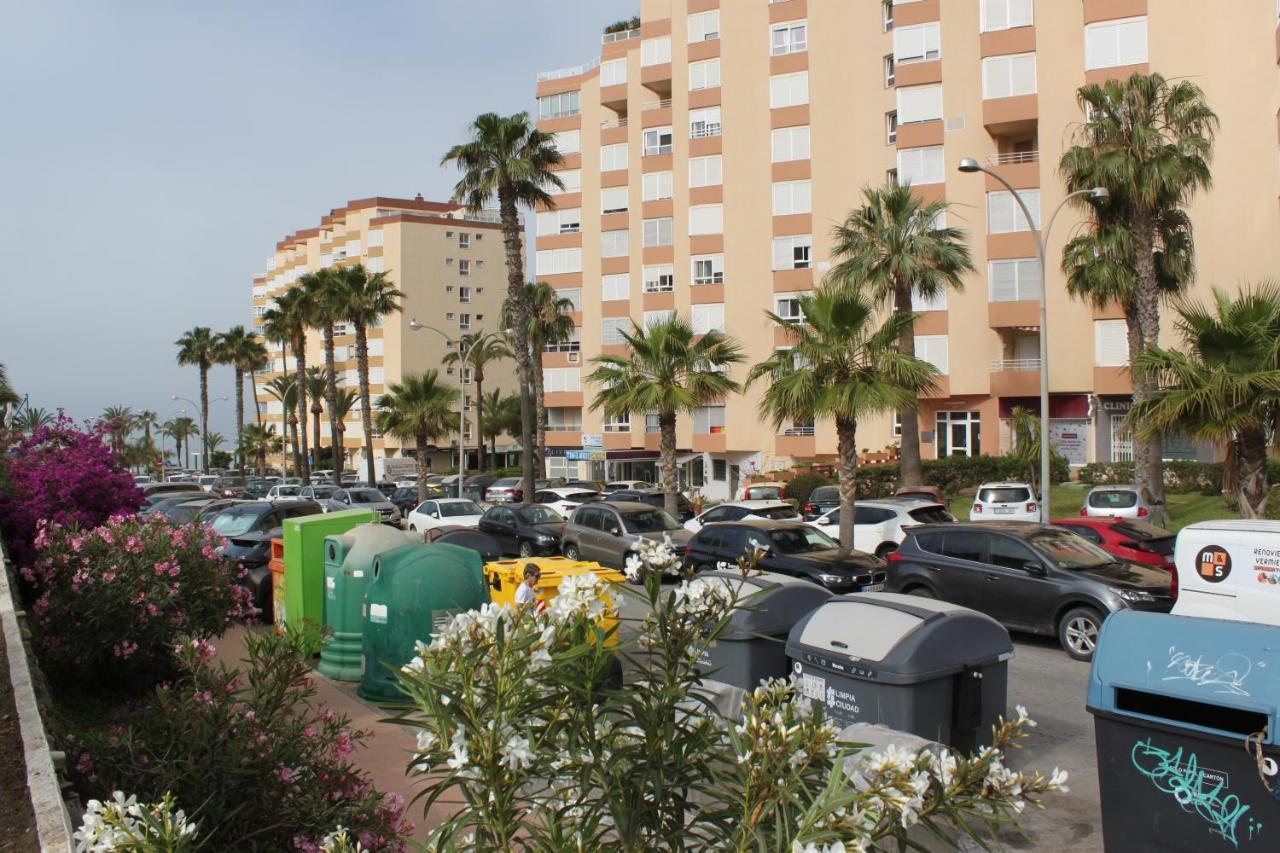 Apartamento Luminoso, acogedor y a 3 minutos de la playa Torrox Exterior foto