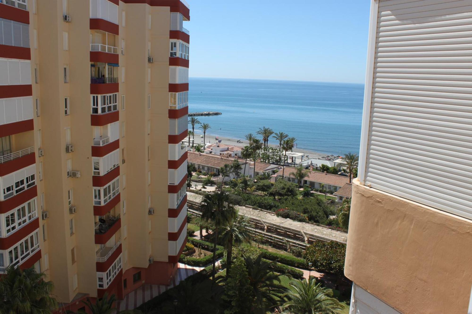 Apartamento Luminoso, acogedor y a 3 minutos de la playa Torrox Exterior foto
